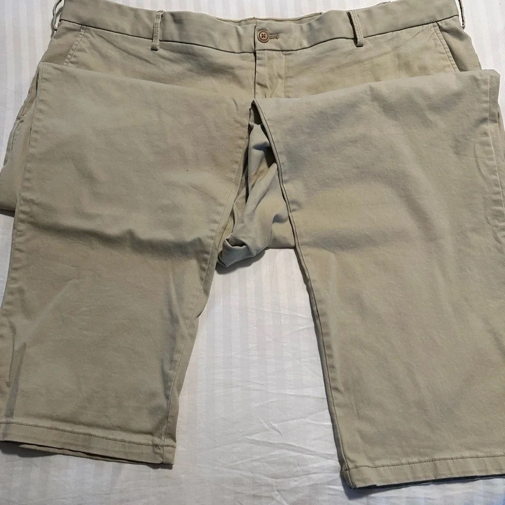 Izod Saltwater Khaki Pants - Picture 1 of 4